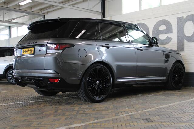 Land Rover RANGE ROVER SPORT 5.0 V8 Supercharged SVR | 551PK | Panorama dak | Meridian Audio| F1 flippers | Elektr. trekhaak | Alcantara hemel zwart | Schaalstoelen + verwarming en ventilatie | Standkachel | Stuurverwarming | Apple carplay |