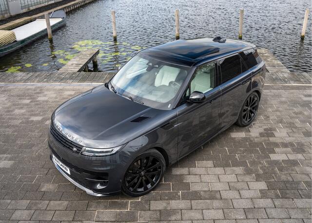 Land Rover RANGE ROVER SPORT P550e Autobiography | Light Cloud interieur | Full Options | Trekhaak | 23" inch |