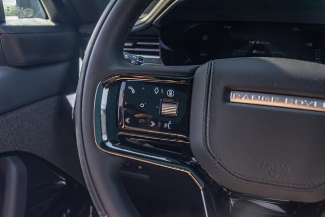 Land Rover RANGE ROVER SPORT 3.0 P550e Autobiography PHEV Trekhaak l Schuif- /kantel Pano l Stoelventilatie l Soft Close l Blackpack l 23" Inch