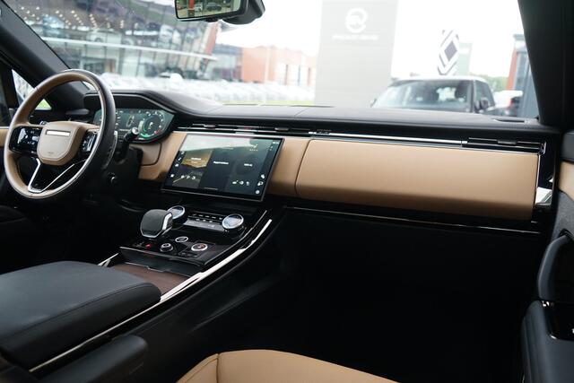 Land Rover RANGE ROVER SPORT P440e Dynamic HSE | Schuif/Kantel dak | Zitplaatsen voor en achter verwarmd / gekoeld | Elektrische trekhaak |