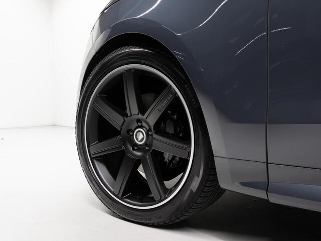 Land Rover RANGE ROVER SPORT 3.0 P460e Dynamic SE PHEV Heritage Wheels!