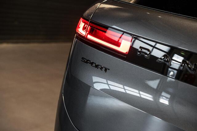 Land Rover RANGE ROVER SPORT 3.0 P550e Autobiography PHEV *Vierwielbesturing / Meridian / Panorama / Ventilatie + Massage / Soft-Close / HUD*