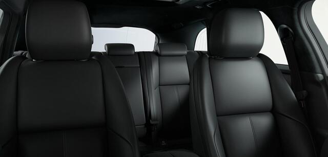 Land Rover Velar Range Rover 2.0 P400e AWD S Edition PHEV SNEL LEVERBAAR!