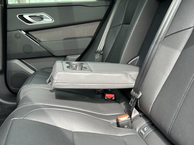 Land Rover Velar Range Rover P400e 404pk AWD Dynamic Edition PHEV | Adaptive Cruise | Panoramisch schuifdak | Dynamic Handling Pack |