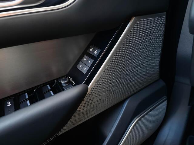 Land Rover Velar Range Rover 2.0 P400e S | 22"| Pano | Meridian 750 Watt | Memo | Vent. | Side |