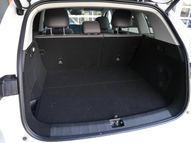 Leapmotor C10 Style 69.9 kWh | Demo | 420 km Wltp | Volledig elektrisch | Panorama dak | Keyless entry en start | Elektrisch verstelbare stoelen | Camera rondom | 1500 kg trekgewicht