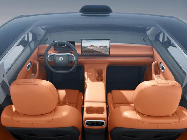 Leapmotor C10 REEV Design 28.4 kWh