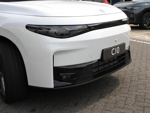 Leapmotor C10 REEV Design 28.4 kWh Camera systeem rondom, Stoelverwarming/koeling, Panoramadak, Navigatie