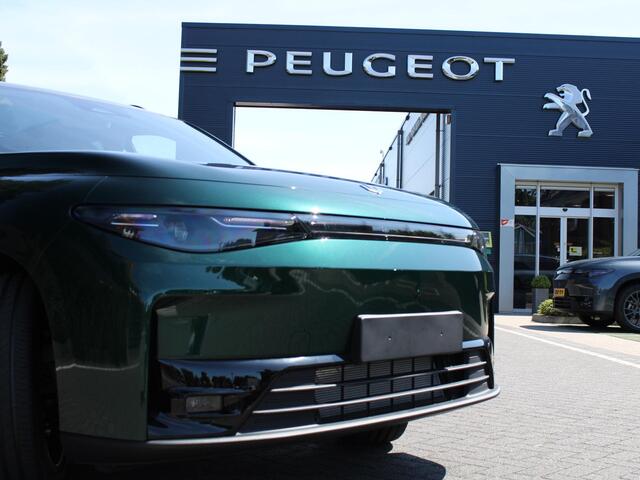 Leapmotor C10 REEV Design 28.4 kWh 215PK Automaat Camera systeem rondom, Stoelverwarming/koeling, Panoramadak, Navigatie