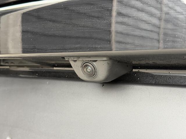 Leapmotor C10 Design Pro 69.9 kWh 218PK Automaat Camera systeem rondom, Stoelverwarming/koeling, Panoramadak, Navigatie