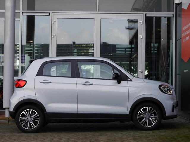 Leapmotor T03 Design 37.7 kWh | Nieuw | Uit voorraad leverbaar | Camera | Panoramadak | Adaptive cruise control | Dodehoek detectie | Lichtmetalen velgen