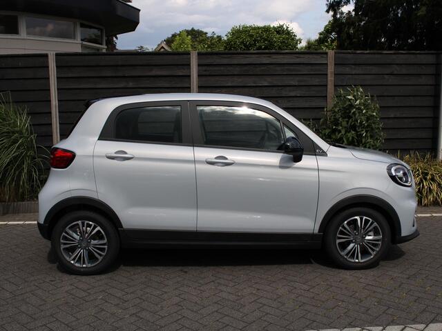 Leapmotor T03 Design 37.3 kWh Navigatie, Camera achter, Parkeerhulp achter, Audio, Keyless Start, Lichtmetalen velgen