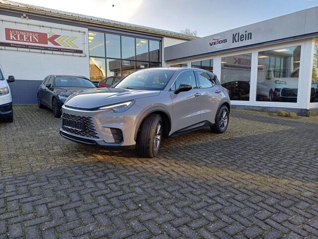 Lexus LBX 2WD Safety Pack