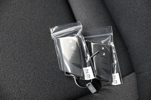 Lexus LBX 2WD | Blind Spot Monitor | Keyless Entry | Stoelverwarming | Parkeersensoren