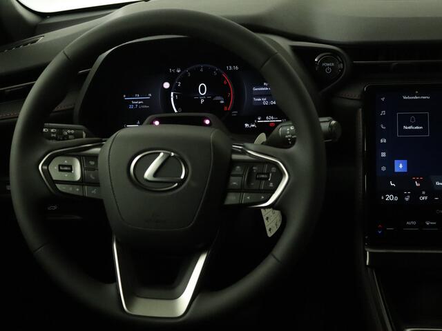 Lexus LBX Elegant Black Edition | Tech Pack |