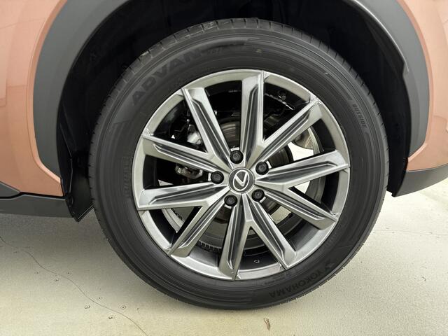 Lexus LBX Elegant 2WD | Tech Pack | Carplay | Adaptive Cruise Control |