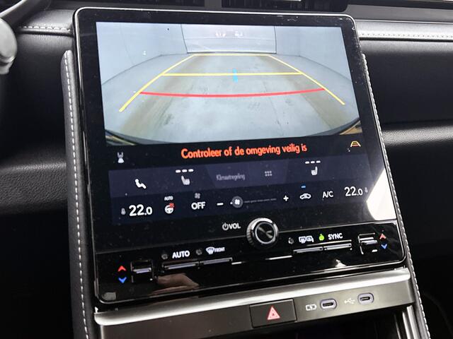 Lexus LBX Relax 2WD | Premium Pack |