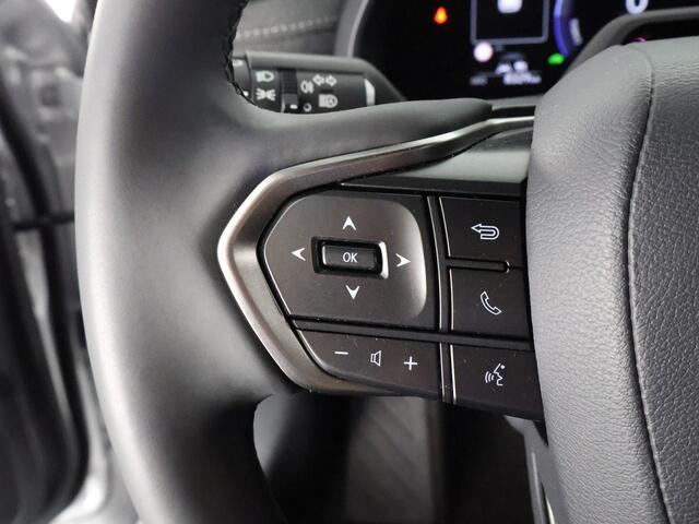 Lexus LBX Business Line Bi-Tone 2WD | Dodehoek detectie | Stuur- & Stoelverwarming | Navigatie | Parkeersensoren