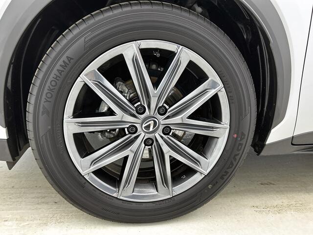 Lexus LBX Elegant 2WD | Lederen bekleding | Premium uitgevoerd |