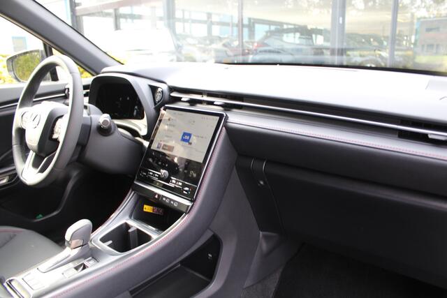 Lexus LBX 1.5 Hybrid Elegant Tech Pack | Rijklaar | Leder | Stoel-/stuurverw. | El.achterklep | LED | Keyless | Blind Spot | Sensoren v+a