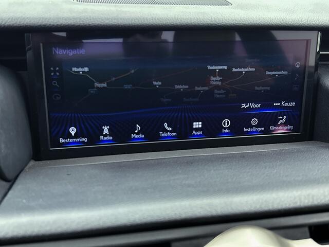 Lexus RC 300h Luxury Line