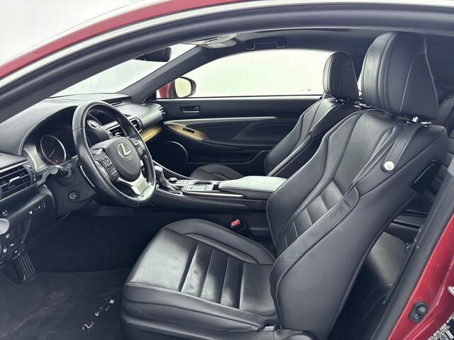 Lexus RC 300h Luxury Line | Carplay | Schuif- Kanteldak | Stoelverwarming & Koeling |