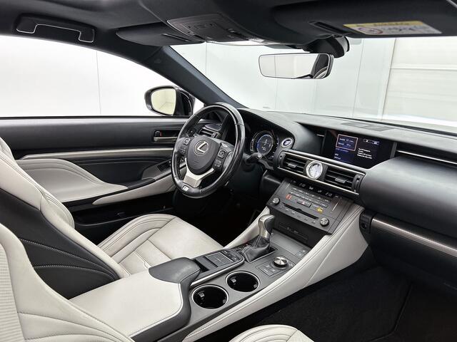 Lexus RC 300h F Sport Line | Stoelgeheugen | Stoelventilatie | Adaptief Dempingsysteem |