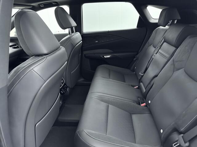 Lexus RX 450h+ Plug-in Hybrid President Line | Navigatie | 360 Camera | Stoel en stuurwiel verwarmd | LM velgen | Draadloze telefoonlader |