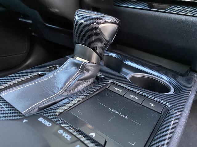 Lexus Ux 250h Business Line 250h Business Line 20 Inch BROCK Velgen/Cruise Contr. Adaptief/Navigatie Fulllmap/Achteruitrijcamera/ Led verl./ Elektr. verst.b. verwarmde buitenspiegels/ Afneemb. Trekhaak// Dakrail/Apple Carplay/ Climate CON