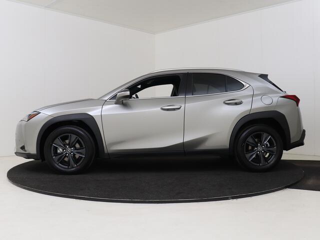 Lexus Ux 300h Urban Line | Stoel & Stuurverwarming | Premium Navigatie | Comfort Pack |