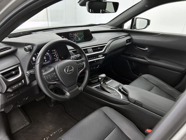 Lexus Ux 250h Luxury Line Limited | Triple Led | Head-up Display | Navigatie | Leer |
