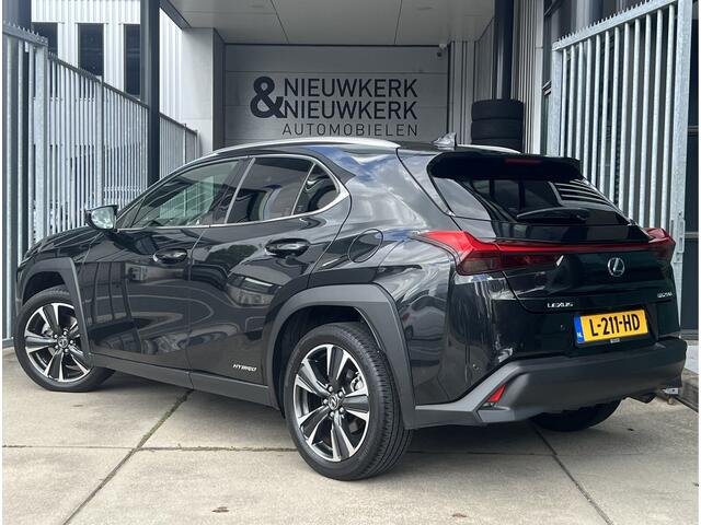 Lexus Ux 250h Preference Line | CAMERA | CARPLAY / ANDROID | ADAPTIVE CRUISE CONTROL | PDC V+A | LMV 18'' | CLIMATE CONTROL | KEYLESS | LED | BLUETOOTH