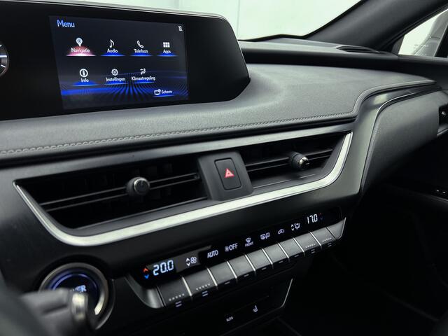 Lexus Ux 250h Luxury Line Limited | Schuif-kantel dak | Navigatie | Stoelverwarming |