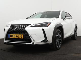 lexus-ux-250h-business-line--blind