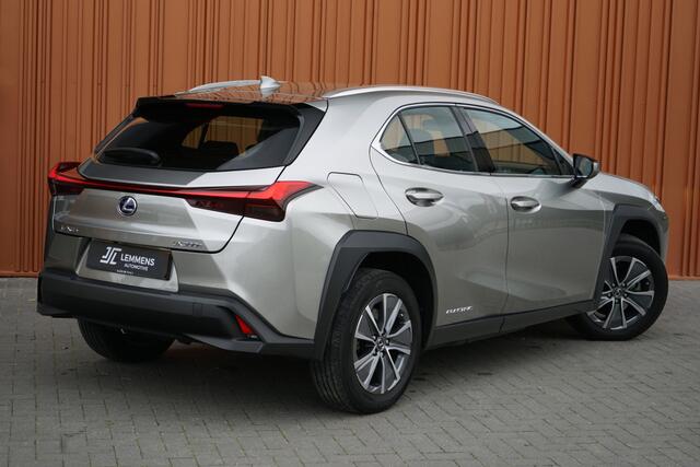 Lexus Ux 300e Business 54kWh NL AUTO El.stoelen ACC Camera Carplay Auto-clima