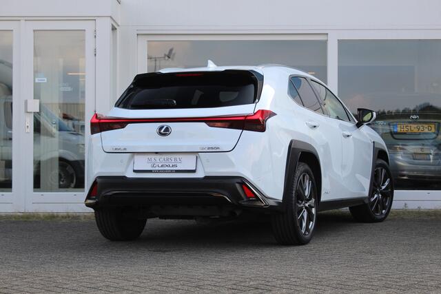 Lexus Ux 250h Hybride F-Sport Premium I Mark Lev. I Head up I 360-camera I Applecarplay