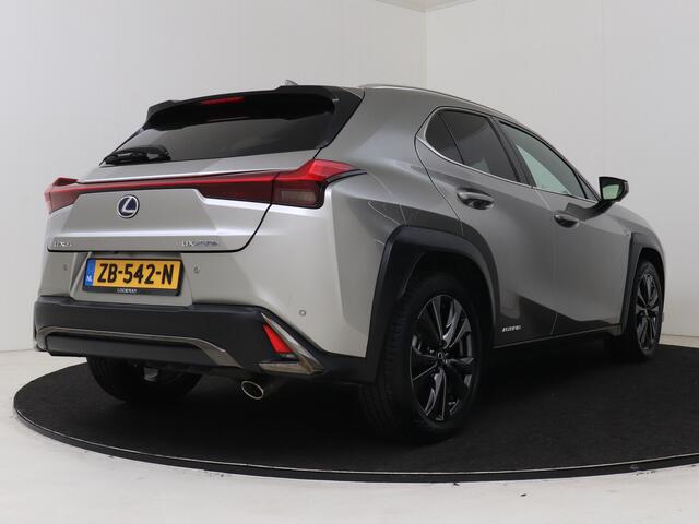 Lexus Ux 250h F Sport Premium | Mark Levinson | Memory Seat | Head Up Display |