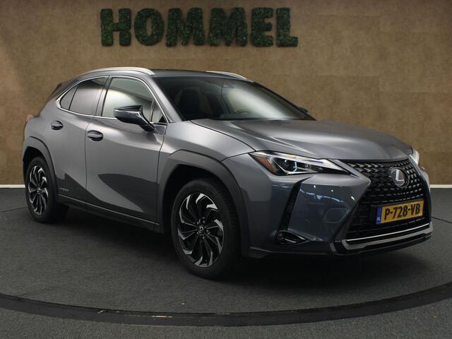 Lexus Ux 250h Preference Line - CLIMATE CONTROL - ALCANTARA BEKLEDING - PARKEERSENSOREN VOOR/ ACHTER - CAMERA - DODEHOEK DETECTIE - KEYLESS ENTRY/ START - APPLE CARPLAY/ ANDROID AUTO