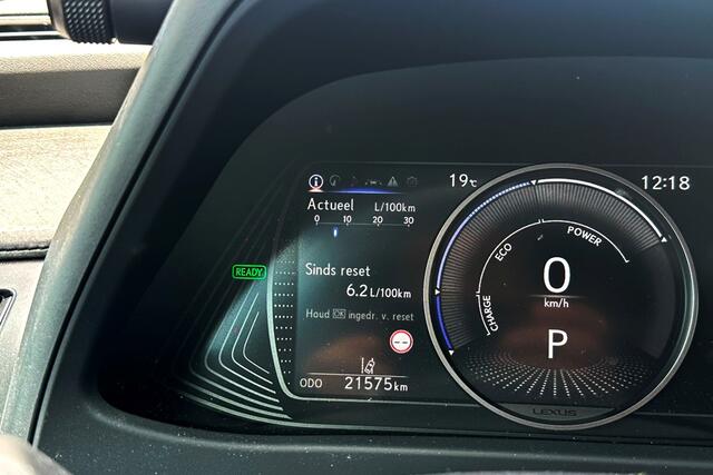 Lexus Ux 250h F Sport Design Leer / Navi / Carplay