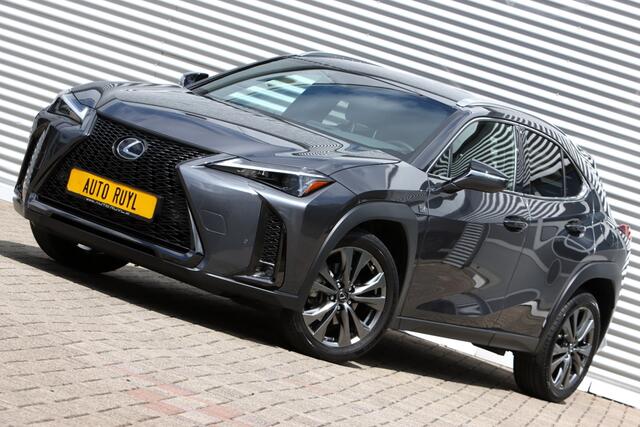 Lexus Ux 250h F Sport Design Leer / Navi / Carplay