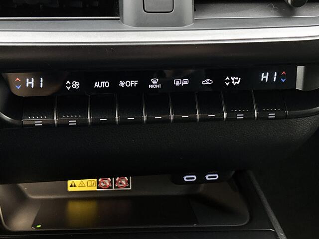 Lexus Ux 250h Business Line | Draadloos Laden | Lexus Link+ | Parkeersensoren |