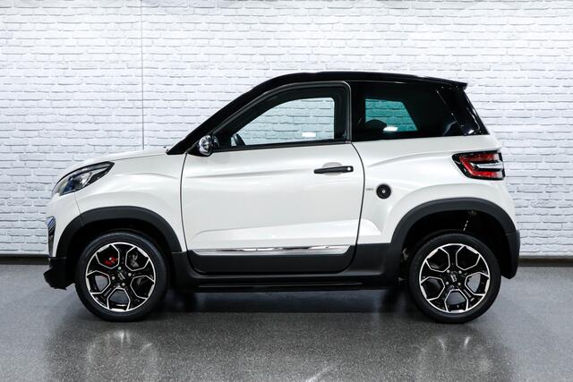 Ligier JS60 Chic Sun | Stuurbekrachtiging en Airco