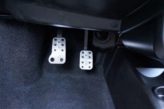 Ligier JS60 SPORT ULTIMATE DCI AIRCO STUURBEKRACHTIGING