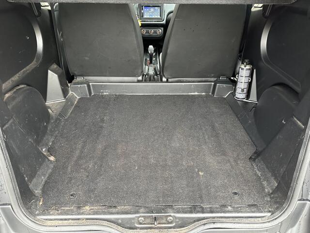 Ligier JS60 Brommobiel Chic Sun | Airco | stuurbekrachtiging | Camera (brommobiel)