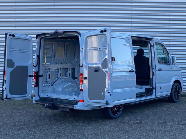 MAN TGE 35 2.0 L3H2 3.180 180PK MANA PERFORMANCE Automaat 4x4 LED Camera Sensoren Car-Play Trekhaak Cruise