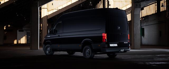 MAN TGE 3.140 L3H3 Aut FACELIFT Commander BOMVOL! | LED | NAVI | CLIMATRONIC | TREKHAAK | ACC | STOELVERWARMING | STUURVERWARMING | VOORRUITVERWARMING