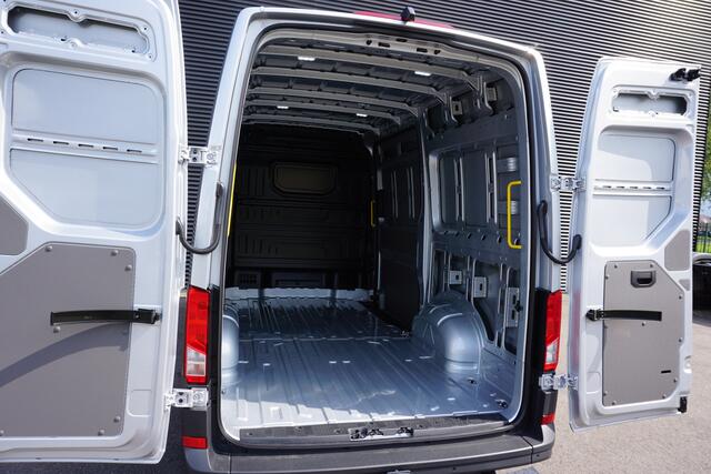 MAN TGE 3.180 | L3H3 | ACC | App-Connect | Camera | Navi | Trekhaak | Stuur- en stoelverwarming | Nieuw!