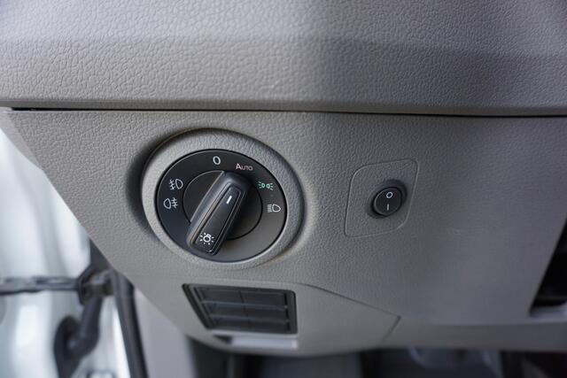 MAN TGE 3.180 | AUT | 2x Schuifdeur | App-Connect | Cruise | Camera | Trekhaak | Carbolt & Bearlock