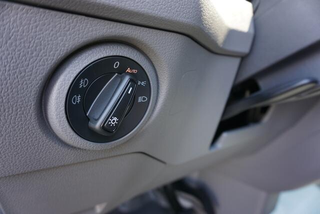 MAN TGE 3.160 160PK Automaat RWD 3,5T Trekgewicht Apple Carplay Camera Cruise Stoel- en Voorruitverwarming