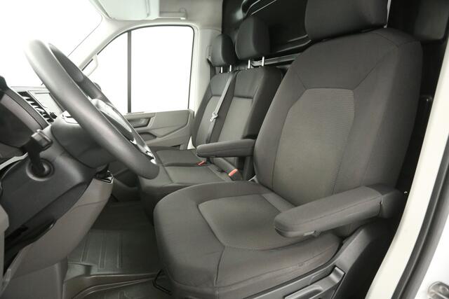 MAN TGE 35 2.0 140PK L3H3 | 3000KG Trekgew. | Airco | 3-Zits | Cruise | Carplay | Navigatie